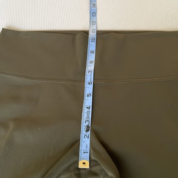 Lululemon Wunder Under High Rise Leggings Olive Green Size 14 - Picture 4 of 9